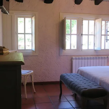 Rural La Flor Del Nogal Hotel Ruente